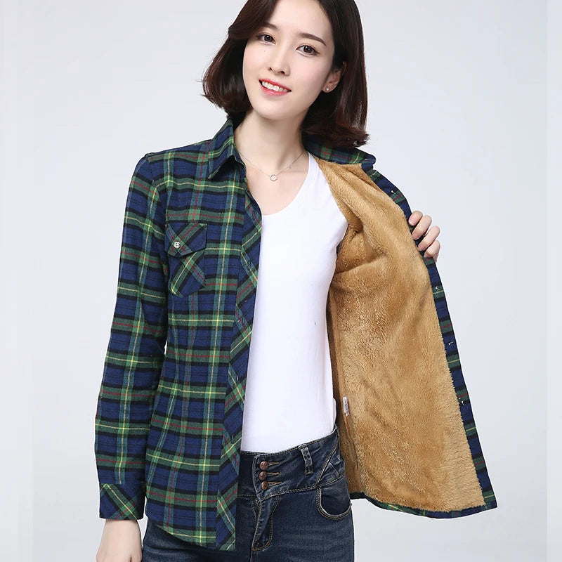 2025 Winter New Plus Thick Women's Warm Plaid Shirt Coat Lady Casual Fleece Velvet Jacket Tops Hot Women Clothes Outerwear